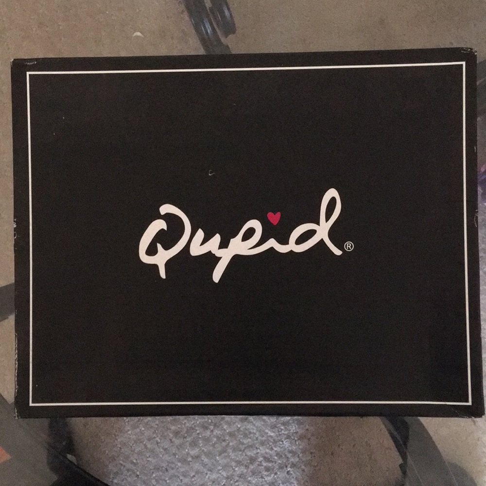 Qupid Brand Black Pat Pu Heel Boots